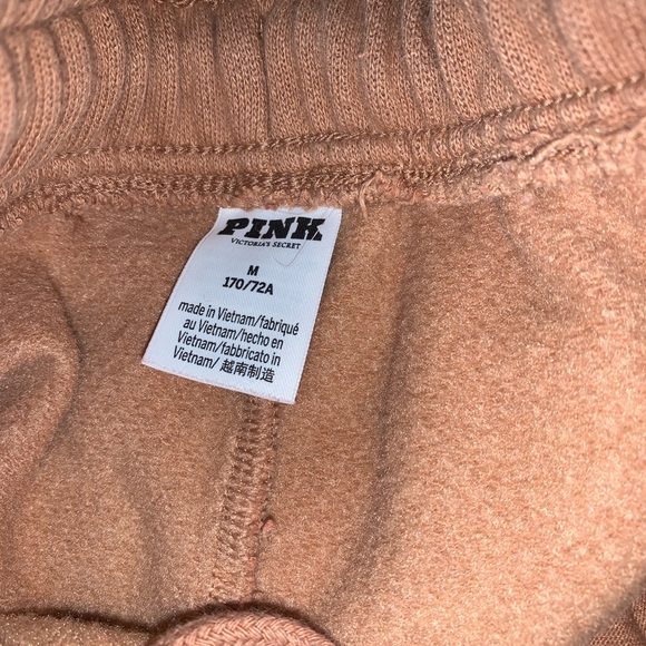 Vs 2 piece set - Picture 4 of 4